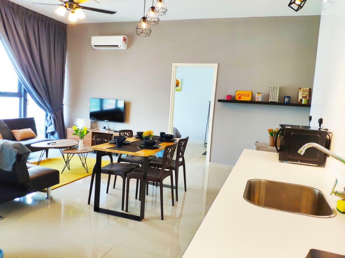 Arte - Family Suite, 5 Pax, Jalan Ampang * Kuala Lumpur
